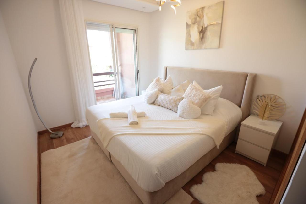 White Golden Apartment Marrakesh
